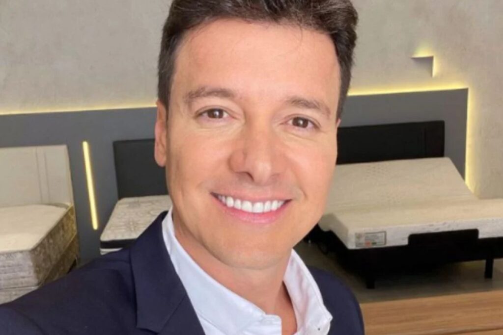 sem-espaco-na-tv,-rodrigo-faro-surge-cuidando-de-bebes-reborn