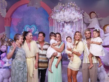 familia-reunida!-veja-os-famosos-na-festa-de-aniversario-de-maria-alice
