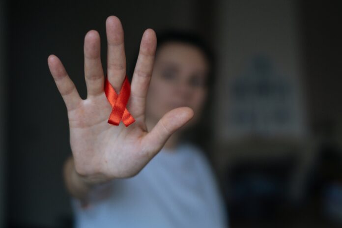 hiv:-brasil-busca-certificado-do-fim-da-transmissao-de-mae-para-filho