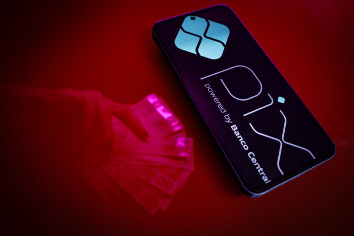 pix-automatico-pode-reduzir-custos-de-empresas,-avaliam-economistas