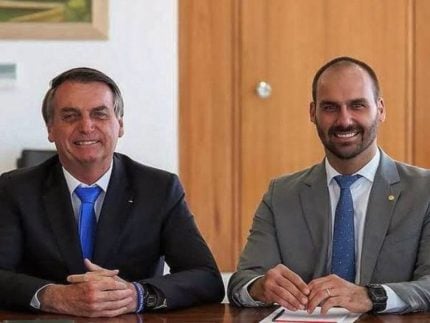 bolsonaro-presta-depoimento-hoje-a-pf-sobre-atuacao-do-filho-nos-eua.-saiba-mais!