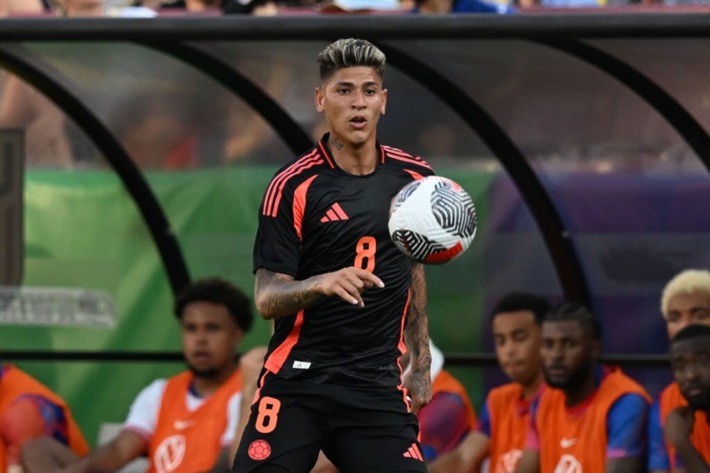 flamengo-negocia-com-jogador-colombiano-para-o-mundial.-saiba-quem