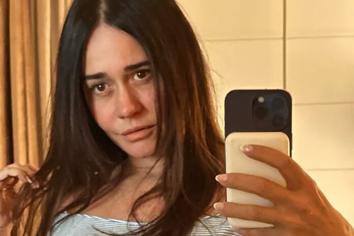 alessandra-negrini-tem-celular-furtado-enquanto-aguardava-carro-de-aplicativo