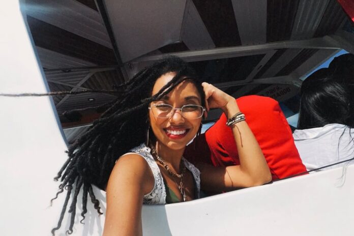 nataly-neri-exalta-beleza-negra-e-critica-industria