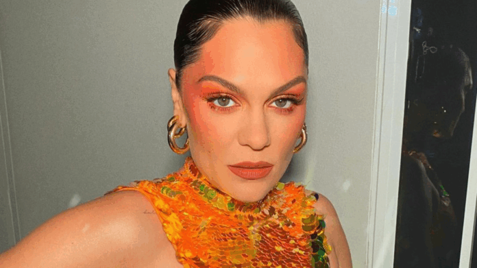 com-diagnostico-de-cancer,-jessie-j-revela-que-fez-show-apos-5-biopsias