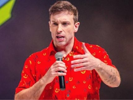 advogado-explica-condenacao-do-comediante-leo-lins:-“pode-evitar-a-prisao”