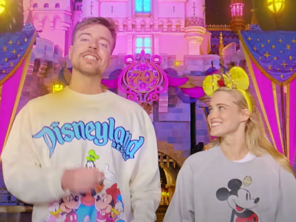 maior-youtuber-do-mundo-fecha-parque-da-disney-para-encontro;-confira-o-valor