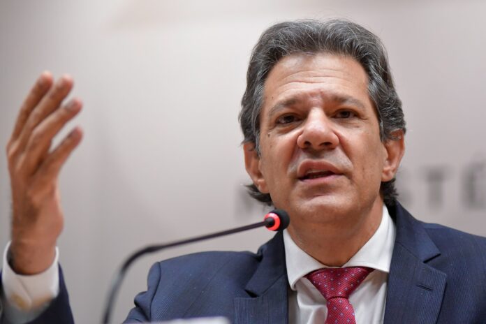 haddad-confirma-fixar-ir-em-17,5%-sobre-aplicacoes financeiras