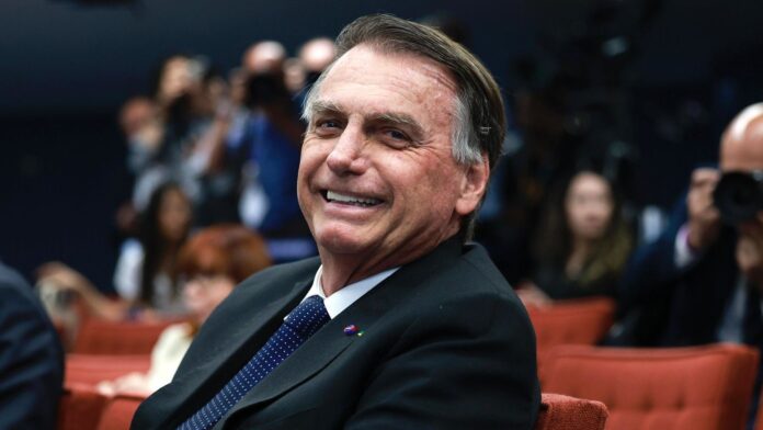 bolsonaro-sobre-caminhoneiros:-se-eu-almejasse-o-caos,-era-so-ficar-quieto