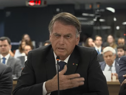 bolsonaro-diz-ter-arrecadado-mais-que-‘crianca-esperanca’-em-doacoes-via-pix