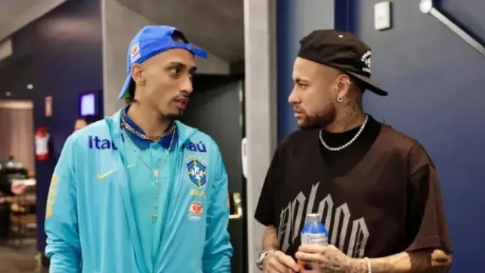 neymar-visita-hotel-da-selecao-brasileira-antes-de-jogo-contra-paraguai