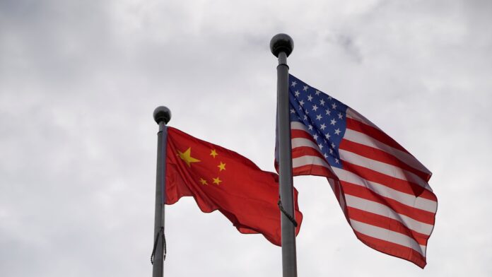 analise:-china-pressiona-eua-com-regras-sobre-metais-raros