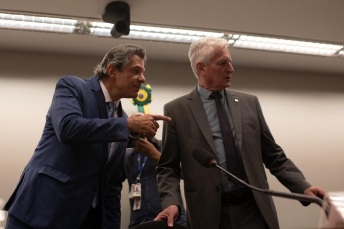 nikolas-critica-governo-lula,-deixa-sessao-e-haddad-reage: “molecagem”