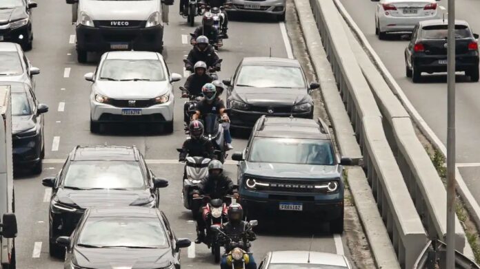 projeto-que-obriga-autorizacao-municipal-para-mototaxi-e-aprovado-na-alesp
