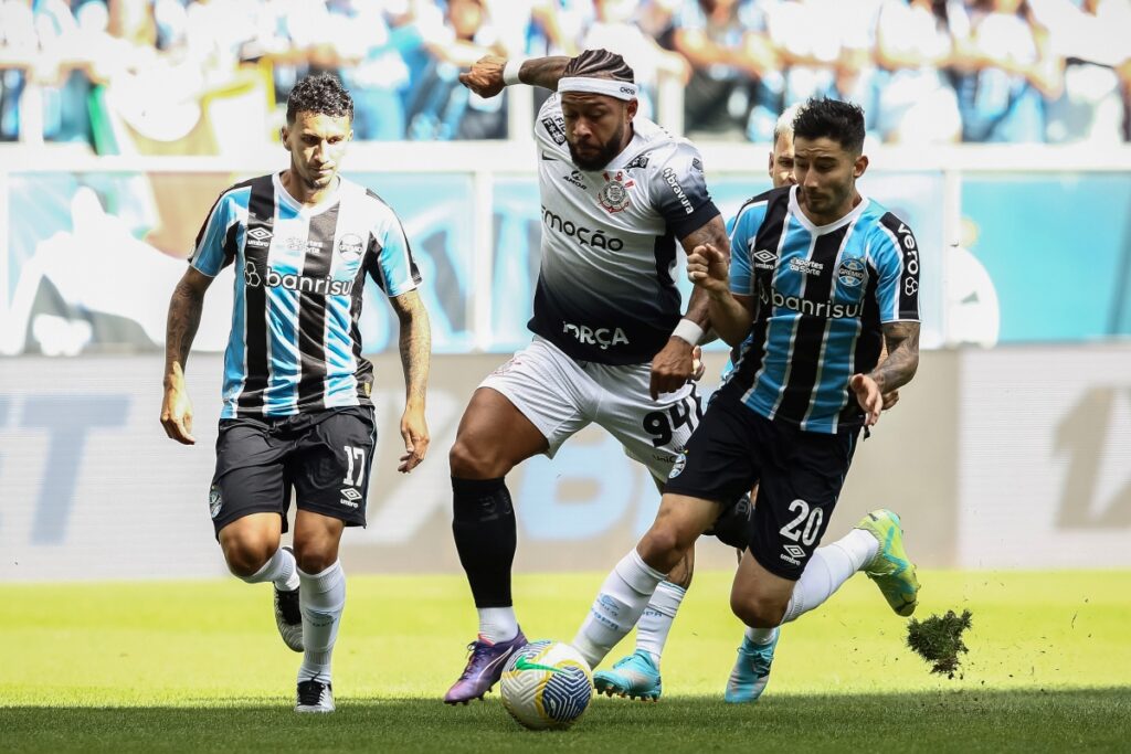 gremio-recebe-o-corinthians-pelo-brasileirao.-saiba-onde-assistir