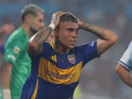 jogador-do-boca-jrs,-da-argentina,-tem-visto-negado-nos-eua-e-fica-de-fora-do-mundial