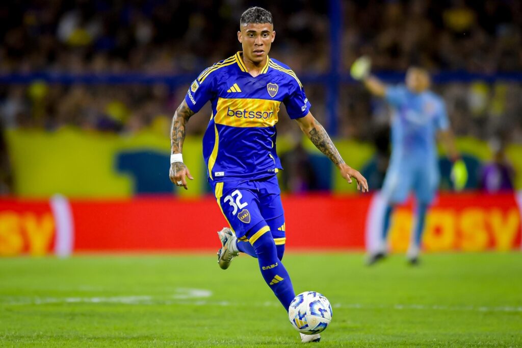 zagueiro-do-boca-esta-fora-do-mundial-por-participacao-em-roubo