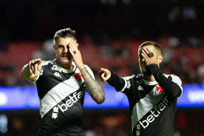 vasco-quebra-tabu-e-bate-sao-paulo-no-morumbis;-galo-vence-o-inter