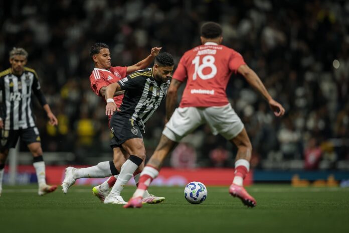 atletico-mg-2-x-0-internacional:-melhores-momentos-do-brasileirao