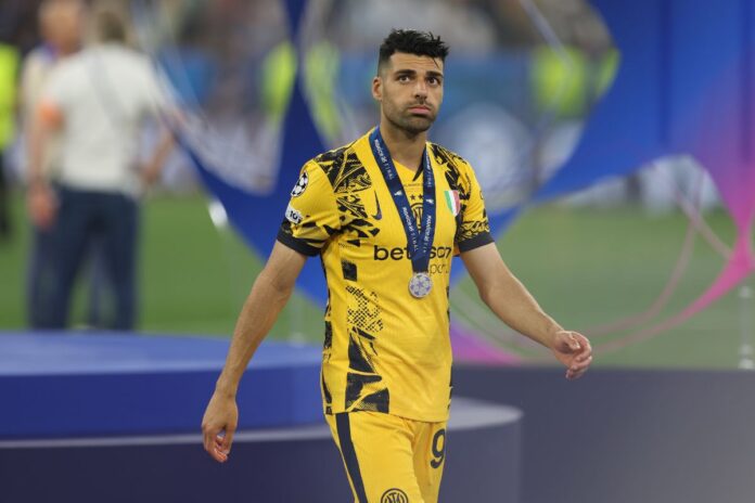 jogador-esta-“preso”-no-ira-e-pode-desfalcar-inter-de-milao-no-mundial