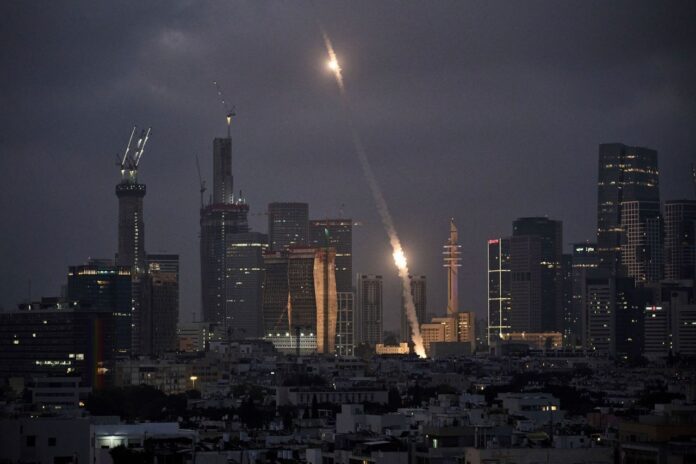 netanyahu:-israel-atacara-todos-os-locais-e-os-alvos-do-regime-dos-aiatolas