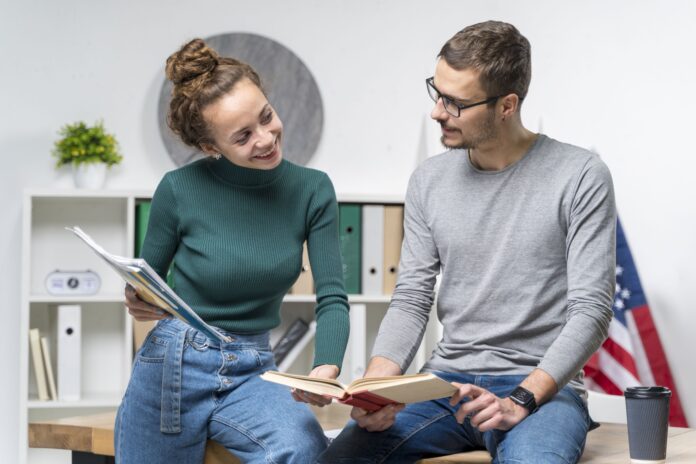 trava-na-hora-de-falar-ingles?-veja-6-estrategias-para-conversar-sem-medo