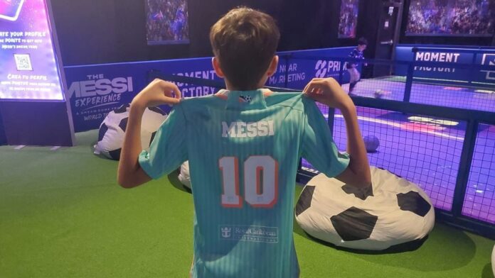 lionel-messi,-do-sao-paulo,-visita-exposicao-de-messi,-do-inter-miami