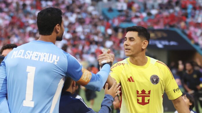 quem-e-oscar-ustari,-melhor-em-campo-na-estreia-do-mundial-de-clubes