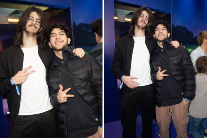 lucas,-filho-de-isabelli-fontana-e-henry-castelli,-impressiona-em-evento-da-disney