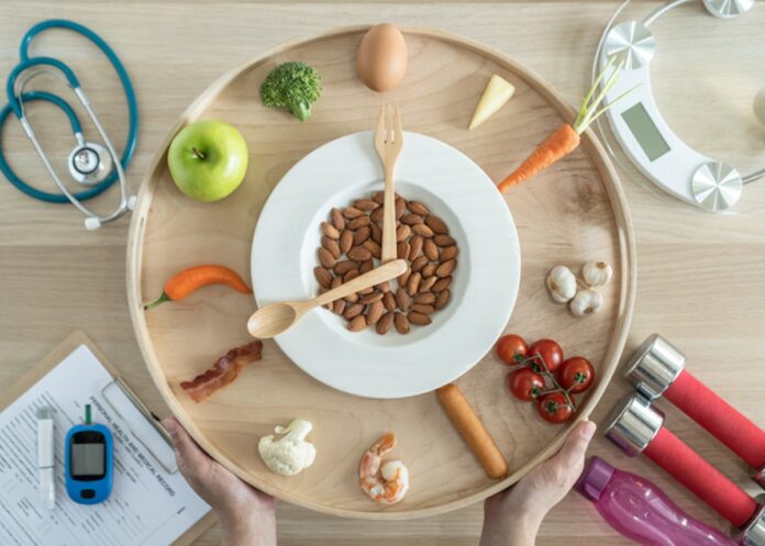6-mitos-e-verdades-sobre-dieta-cetogenica-e-jejum-intermitente