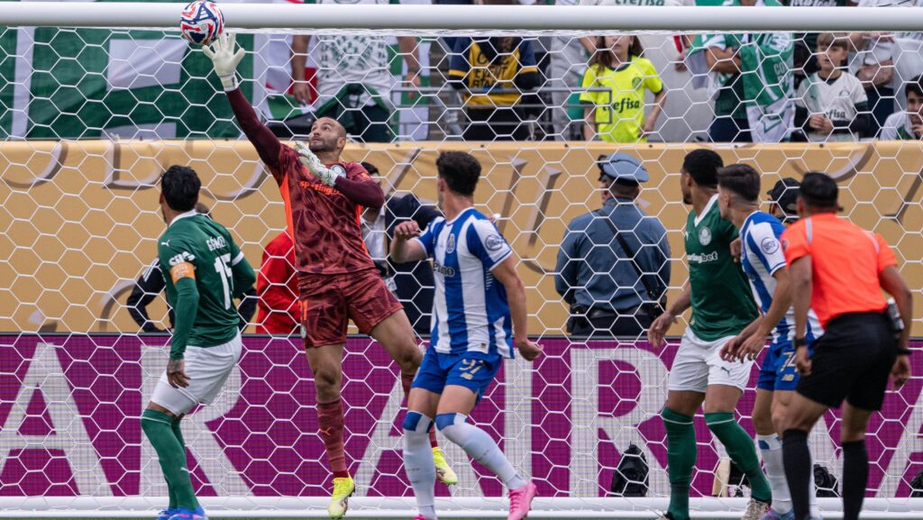 como-voce-avalia-a-estreia-do-palmeiras-no-mundial?-vote!