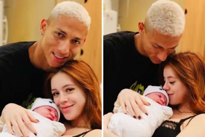 richarlison-se-torna-pai,-emociona-e-recebe-onda-e-carinho