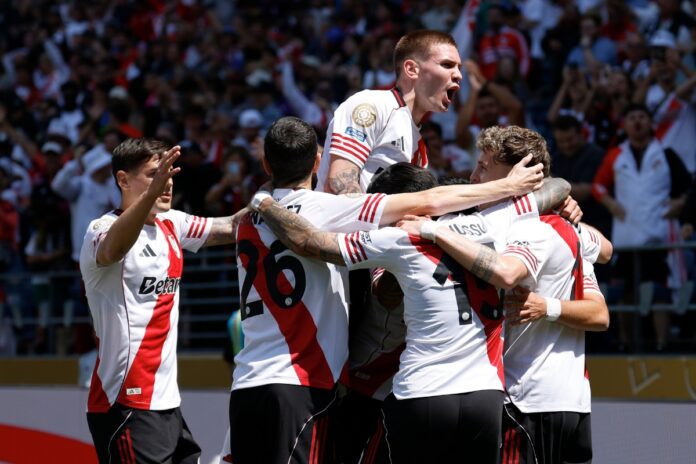 river-plate-vence-urawa-reds-em-estreia-no-mundial-de-clubes