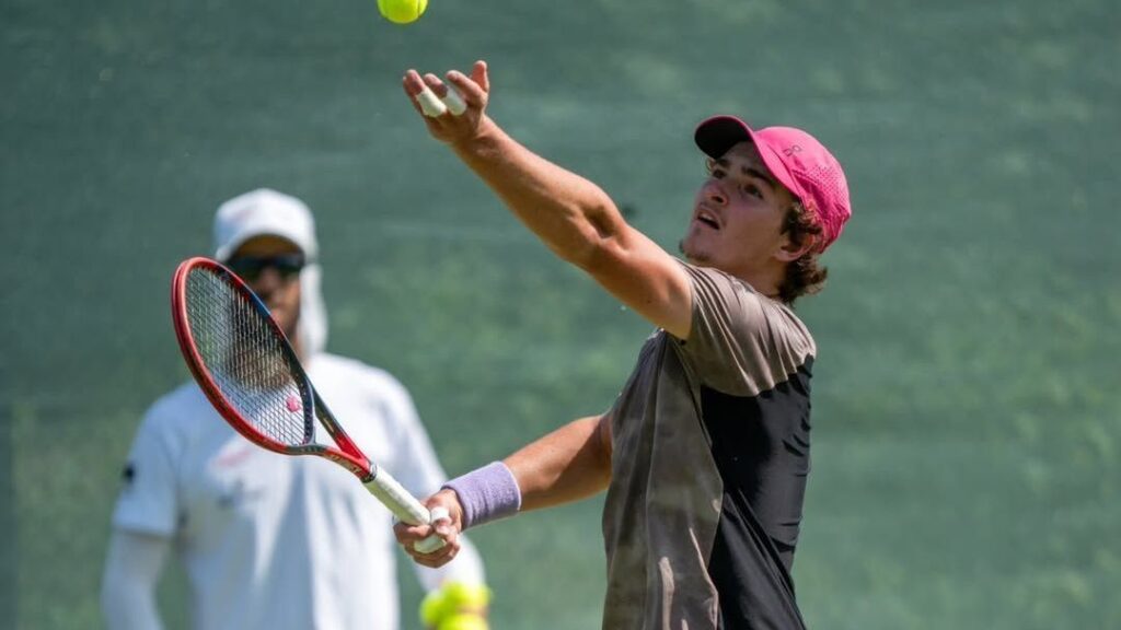 joao-fonseca-desabafa-apos-ser-eliminado-no-atp-de-halle:-“derrota-que-doi”