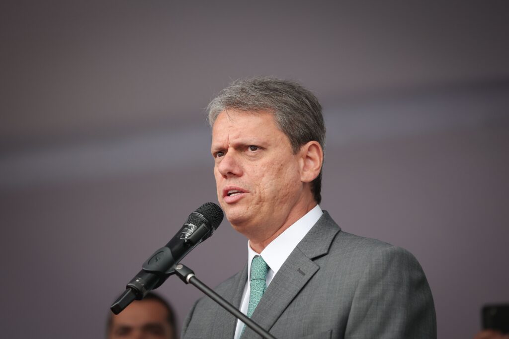 tarcisio-descarta-candidatura-presidencial-sem-apoio-de-bolsonaro
