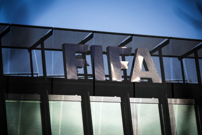 fifa-cita-titulos-inter-confederacoes-de-palmeiras-e-flu.-confira