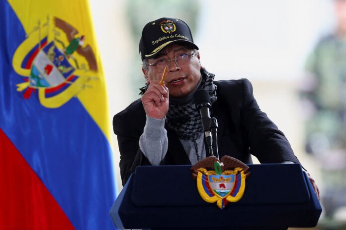 colombia-anuncia-adesao-ao-novo-banco-de-desenvolvimento-do-brics