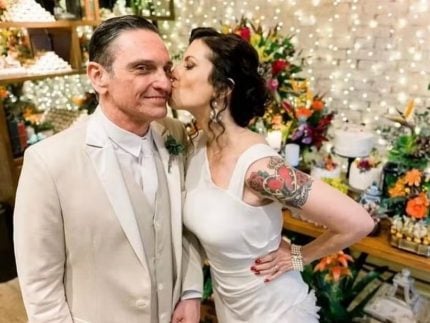 apos-10-anos-juntos,-paulo-miklos-anuncia-fim-de-casamento-com-renata-galvao