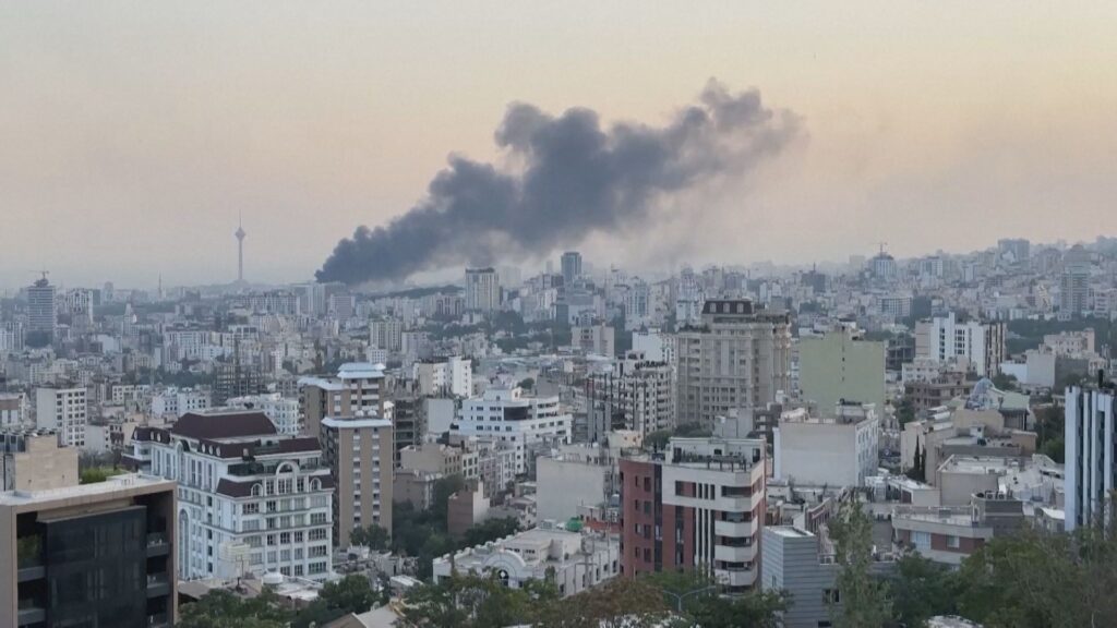 militares-israelenses-afirmam-ter-atingido-dezenas-de-alvos-no-ira
