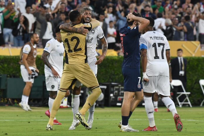 tecnico-do-psg-exalta-botafogo:-“time-que-melhor-se-defendeu-de-nos”