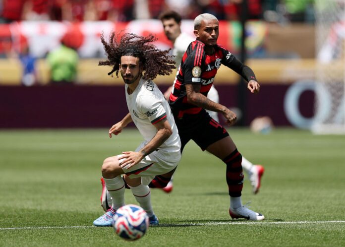 pedro-neto-abre-o-placar-para-o-chelsea-contra-o-flamengo.-acompanhe