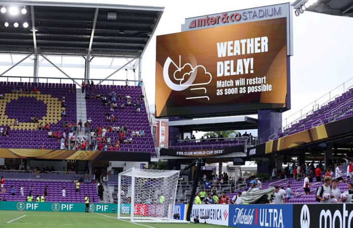mundial:-benfica-x-auckland-city-e-adiado-por-condicoes-climaticas