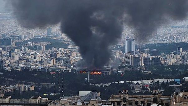 ataque-a-predio-residencial-no-ira-deixa-dois-mortos,-diz-midia-iraniana
