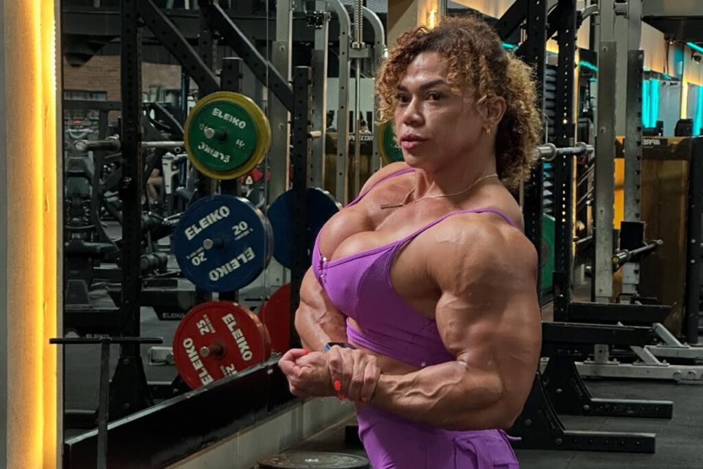 fisiculturista-conhecida-como-mulher-hulk-morre-em-ataque-com-martelo