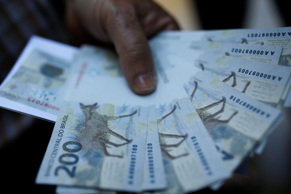 selic-de-15%-mantem-renda-fixa-como-“favorita”-nos-investimentos