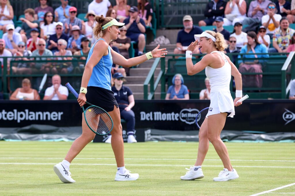 tenis:-bia-haddad-e-campea-nas-duplas-do-wta-250-de-nottingham