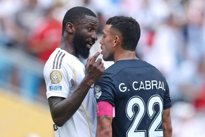 rudiger,-do-real-madrid,-acusa-jogador-do-pachuca-de-racismo.-assista