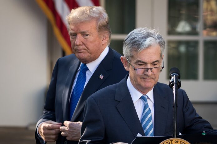 dirigentes-do-fed-se-alinham-a-trump-e-pedem-corte-nas-taxas-de-juros