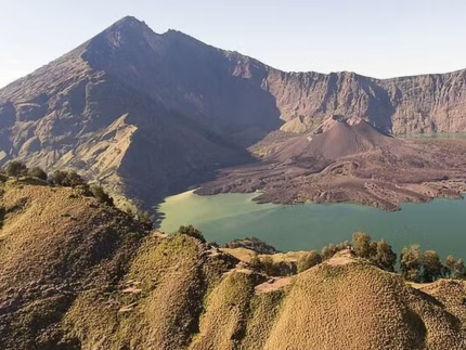 monte-rinjani:-como-e-a-trilha-onde-brasileira-aguarda-resgate-na-indonesia