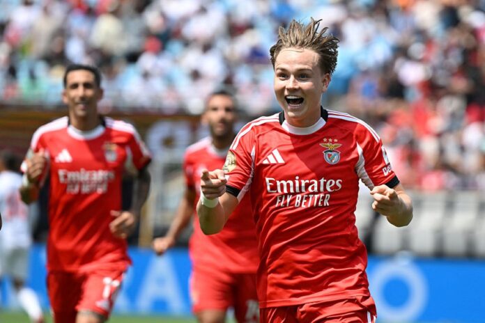 mundial:-bayern-perde-para-o-benfica-e-enfrenta-o-flamengo-nas-oitavas